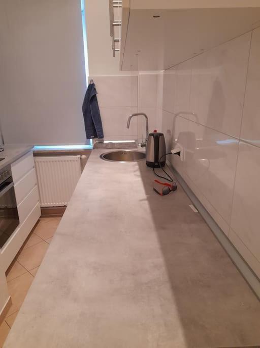 Zwei-Zimmer Wohnung In Wiesbadens Westend Екстериор снимка